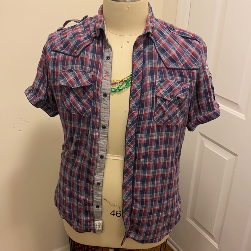 Men’s Buffalo (David Bitton) short sleeve shirt. Plaid